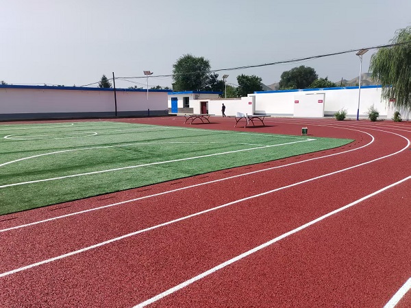 永登縣大同鎮(zhèn)泉水溝小學(xué) (2).jpg